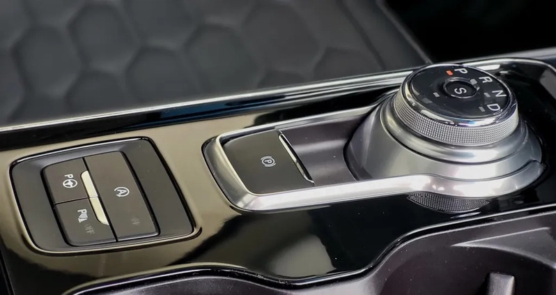 Ford EDGE cena 159000 przebieg: 66000, rok produkcji 2019 z Szczecin małe 596